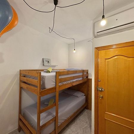 Habitacion En Calle Molino Málaga Exterior foto
