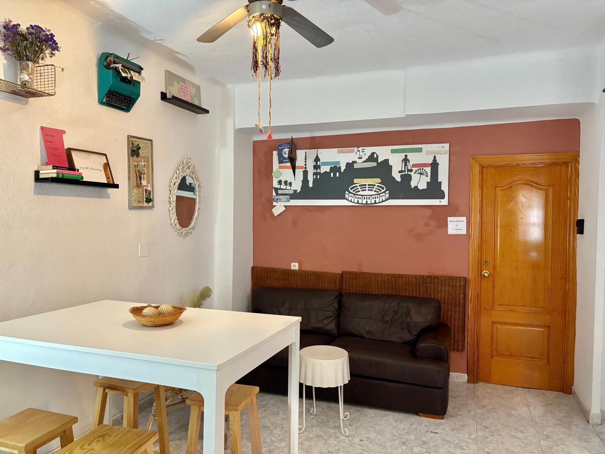 Habitacion En Calle Molino Málaga Exterior foto