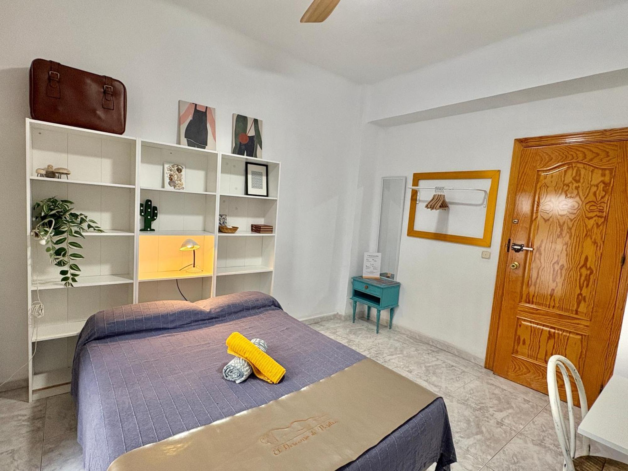Habitacion En Calle Molino Málaga Exterior foto